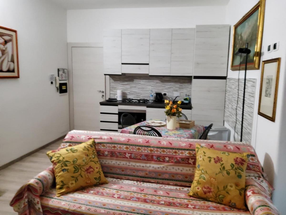 Annadia Sweet Home B&B Lido di Ostia Exterior foto